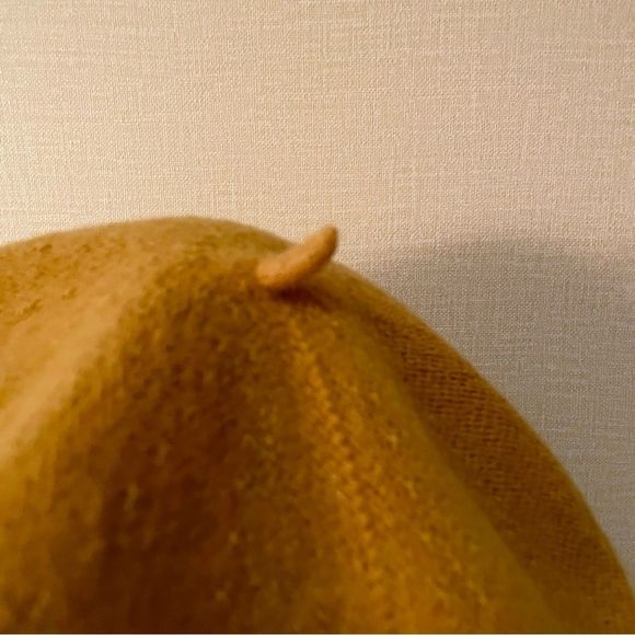French Style Beret, with Classic Tail at Center Top. Knit Felted Wool Fe… - Picture 4 of 7